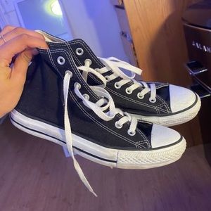 Black converse